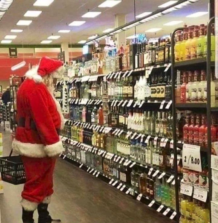 RonBarceloSpain's tweet photo. Que nervios, Papá Noel ya ha leído mi carta. https://t.co/DOX4w28v4Z