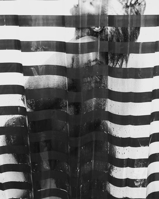 Claim yourself 👩🏽&zwj;🎨🖼  #dafinestcreations #whischynawhye #bodypositivity #ebony #brownskingirl #beauty<a href="/tag/dafinestcreations"class="tags">#dafinestcreations</a><a href="/tag/whischynawhye"class="tags">#whischynawhye</a><a href="/tag/love"class="tags"><span>#love</span></a><a href="/tag/nature"class="tags"><span>#nature</span></a><a href="/tag/follow"class="tags"><span>#follow</span></a><a href="/tag/passion"class="tags"><span>#passion</span></a><a href="/tag/peace"class="tags"><span>#peace</span></a><a href="/tag/life"class="tags"><span>#life</span></a><a href="/tag/art"class="tags"><span>#art</span></a>