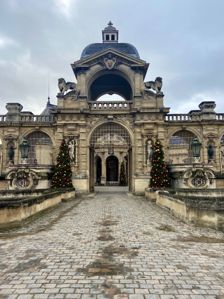 Caelius_'s tweet photo. Aujourd’hui, j’ai fait un tour à Chantilly grâce au @bdeedl, et c’était très beau. 😍 https://t.co/sVxaryrSLO