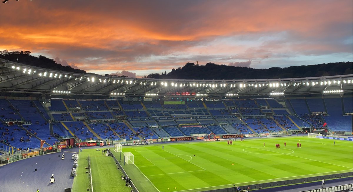 AndreasLindland's tweet photo. Stadio Olimpico funker i kveld #DajeRoma https://t.co/nSq0PZpDRG