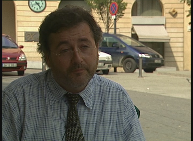 pep_andreu's tweet photo. Ha mort Antoni Valls Pou, regidor de CiU @matarocat entre 2003 i 2007. Llicenciat en Dret @UniBarcelona, va formar part de la junta @Ica_Mataro. Fundador i primer president @JuristesDDHH. Tenia 58 anys. El funeral tindrà lloc dilluns a 2/4 al Tanatori de #Mataró. @tvmataro https://t.co/UkDh7KRFUb