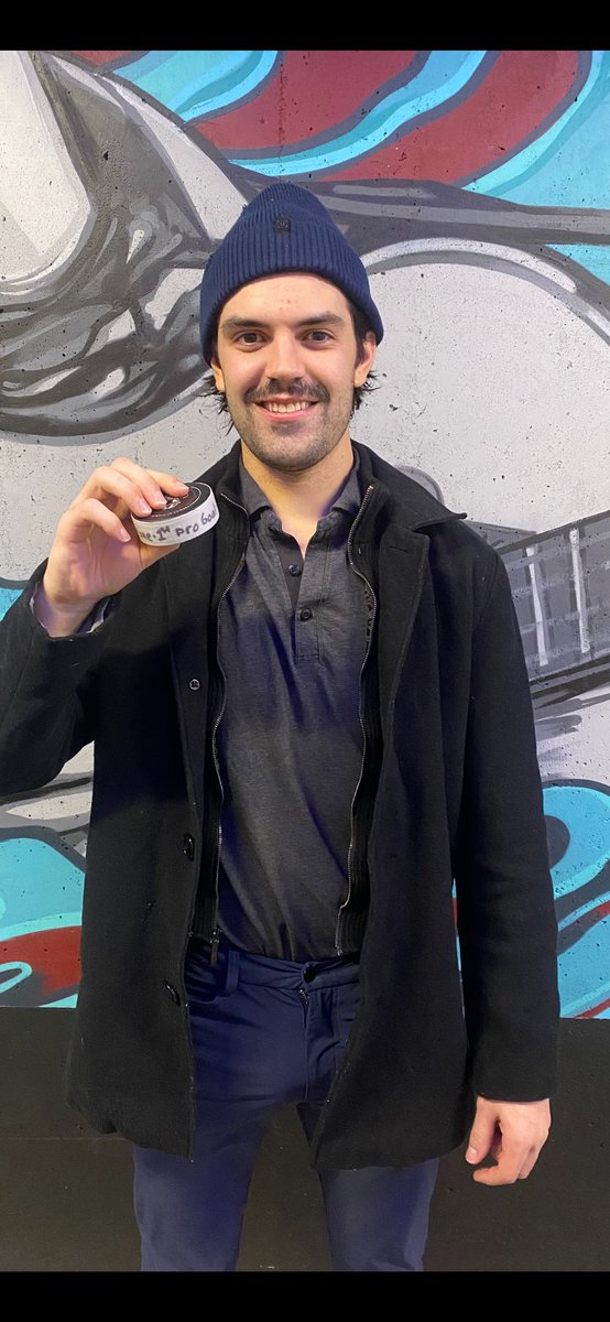 1st pro goal for Christian Simeone..played 3 years at Merrimack..got his first pro tuck for the Utah Grizzlies. Pops, Greg, played puck at Norwich back in the day..now the Pope at <a href="/HarmonGolf/">Harmon Golf-Boston</a>…