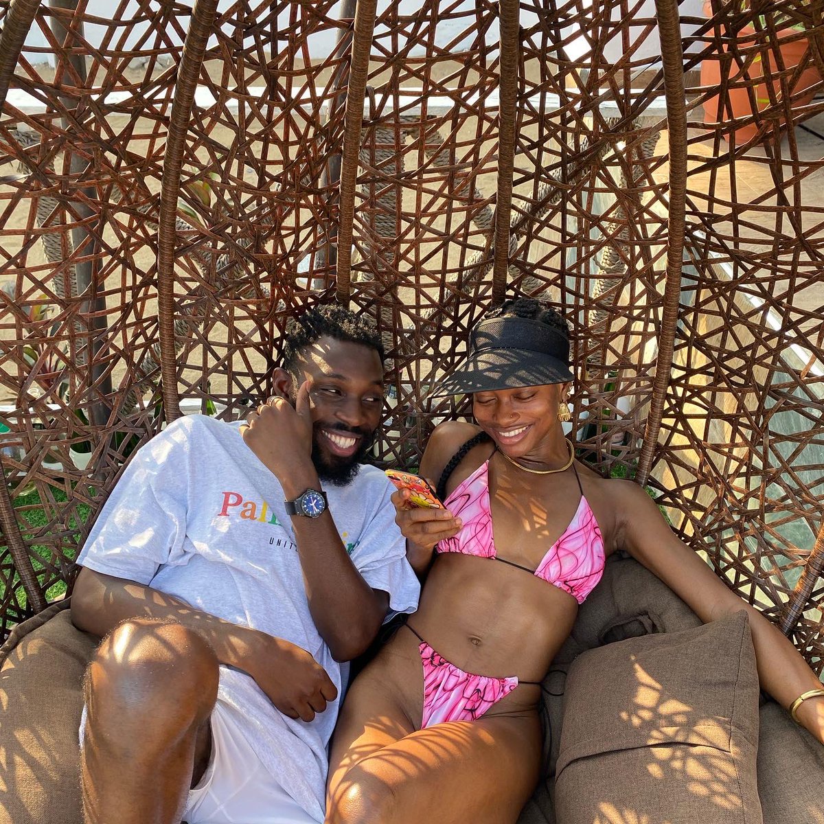 freshldrb's tweet photo. Just a gifted poet tryna penetrate the wickedness Igbo babes posses. I’m still bringing sand to the beach until I mud.. #SUNS2 https://t.co/THe4F4mDPa