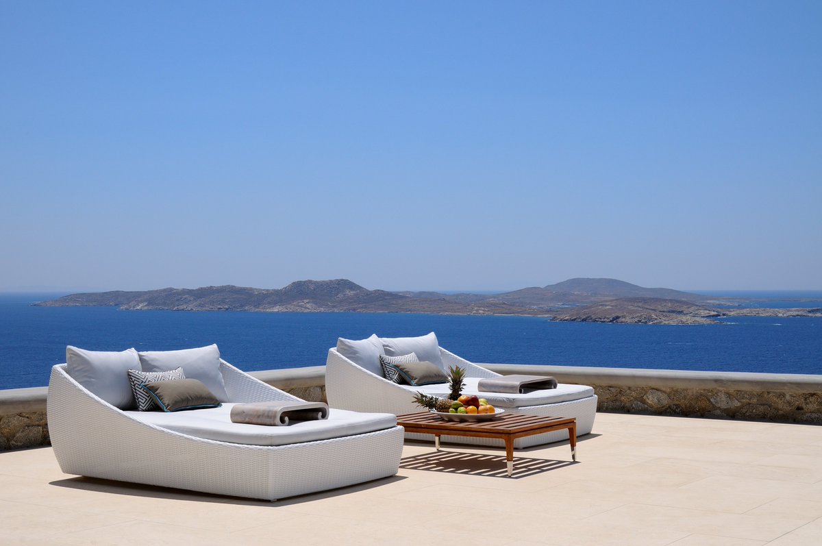 Bright Blue Villas tweet media