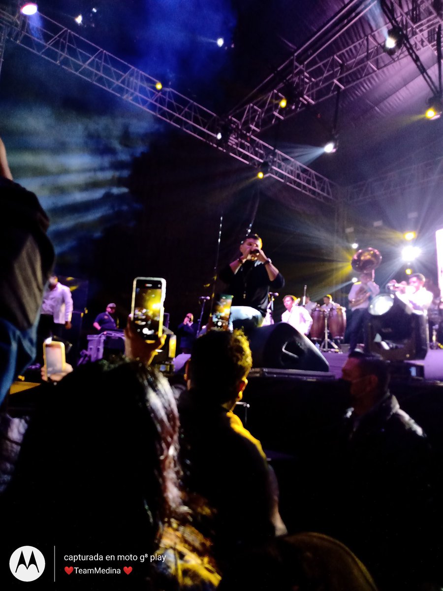 FerABL1's tweet photo. @j_medina37 ❤️
Se lució la noche de anoche 😘
🤞Porque siempre sea feliz 🙏✨ https://t.co/PiERIPPo0W