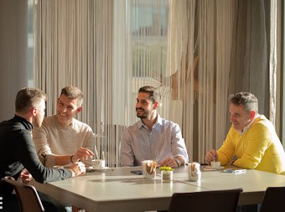 🙌🏾 Ponentes de mucho nivel que nos acercaron y nos explicaron sus métodos de trabajo. 

☕️ Charlamos, aprendimos y compartimos conocimiento. 

👨🏽‍🏫🔝 Con ganas de la próxima jornada.