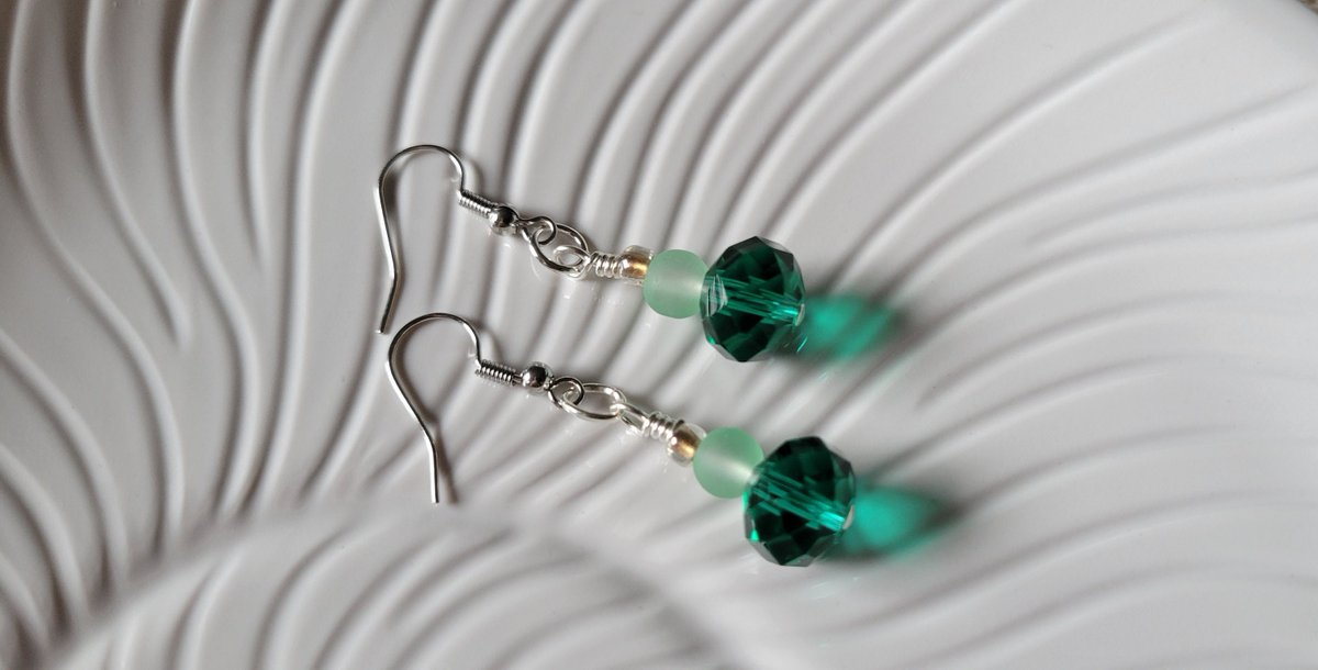 Excited to share the latest addition to my #etsy shop: Faceted Glass Drop Earrings etsy.me/3o13Fjf #glass #shirleygalecreations #dropearrings #dangleearrings #ladiesearrings #glassbeads #facetedbeads #seafoamgreen #tealearrings