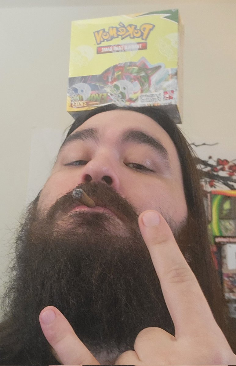 It do be another Booster Giveaway

One Evolving Skies Booster Box shipped worldwide. To be eligible:

Follow Me :)
Like&amp;Retweet
Reply #Pepga And Your ES Chase

Winner randomized 12/4 good luck! #pokemonTCG #pokemon #tcg ❤️

I also do several giveaways a week, stay tuned for more!