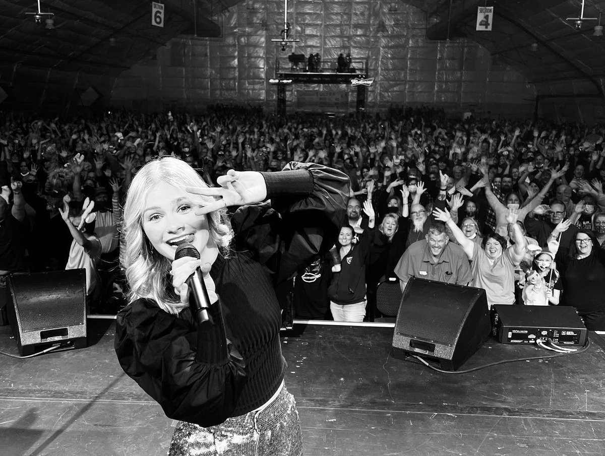 Darci Lynne tweet media