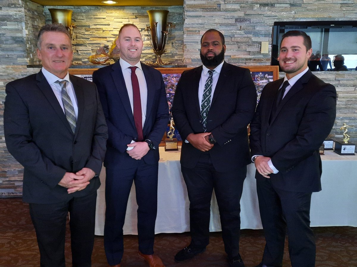 WDHS EAGLE FOOTBALL tweet media