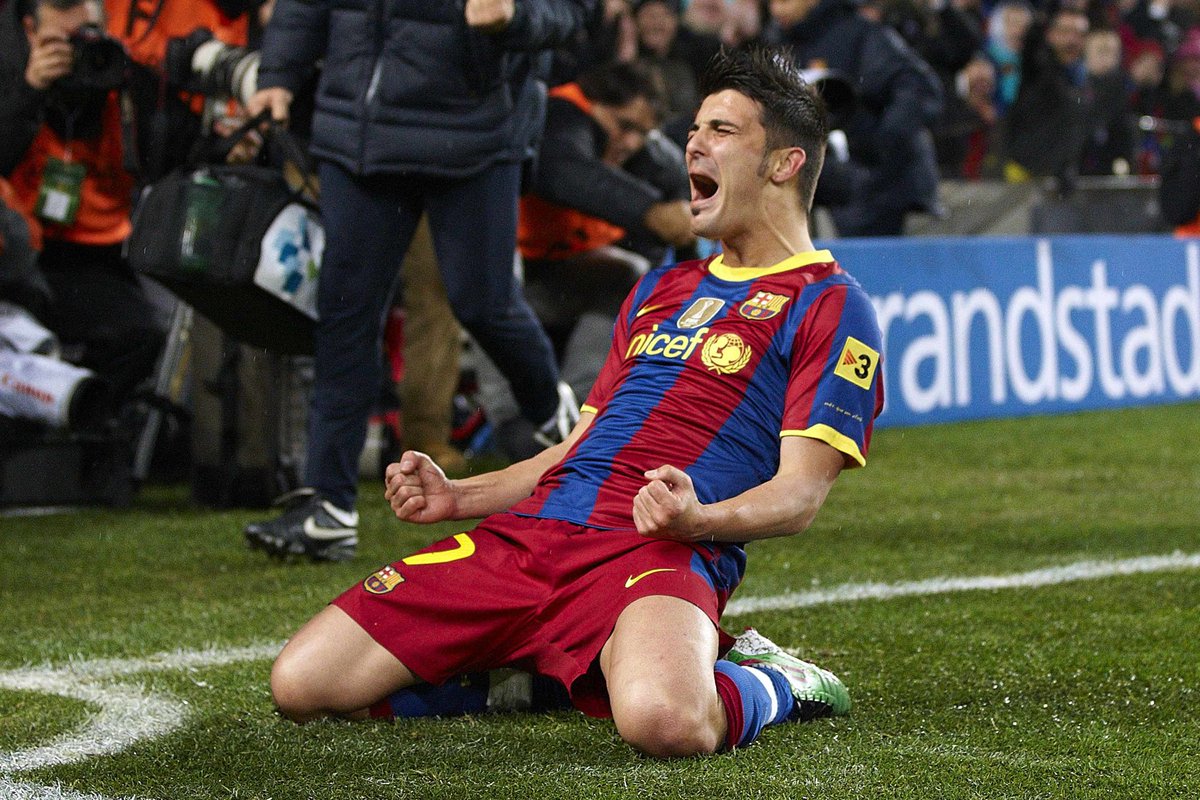 ActuFoot_'s tweet photo. Il y a 11 ans jour pour jour, le FC Barcelone écrasait le Real Madrid 5-0. 🥵 

10' ⚽️ Xavi
18' ⚽️ Pedro
55' ⚽️ David Villa
58' ⚽️ David Villa
90' ⚽️ Jeffren https://t.co/vSxjce3Hro