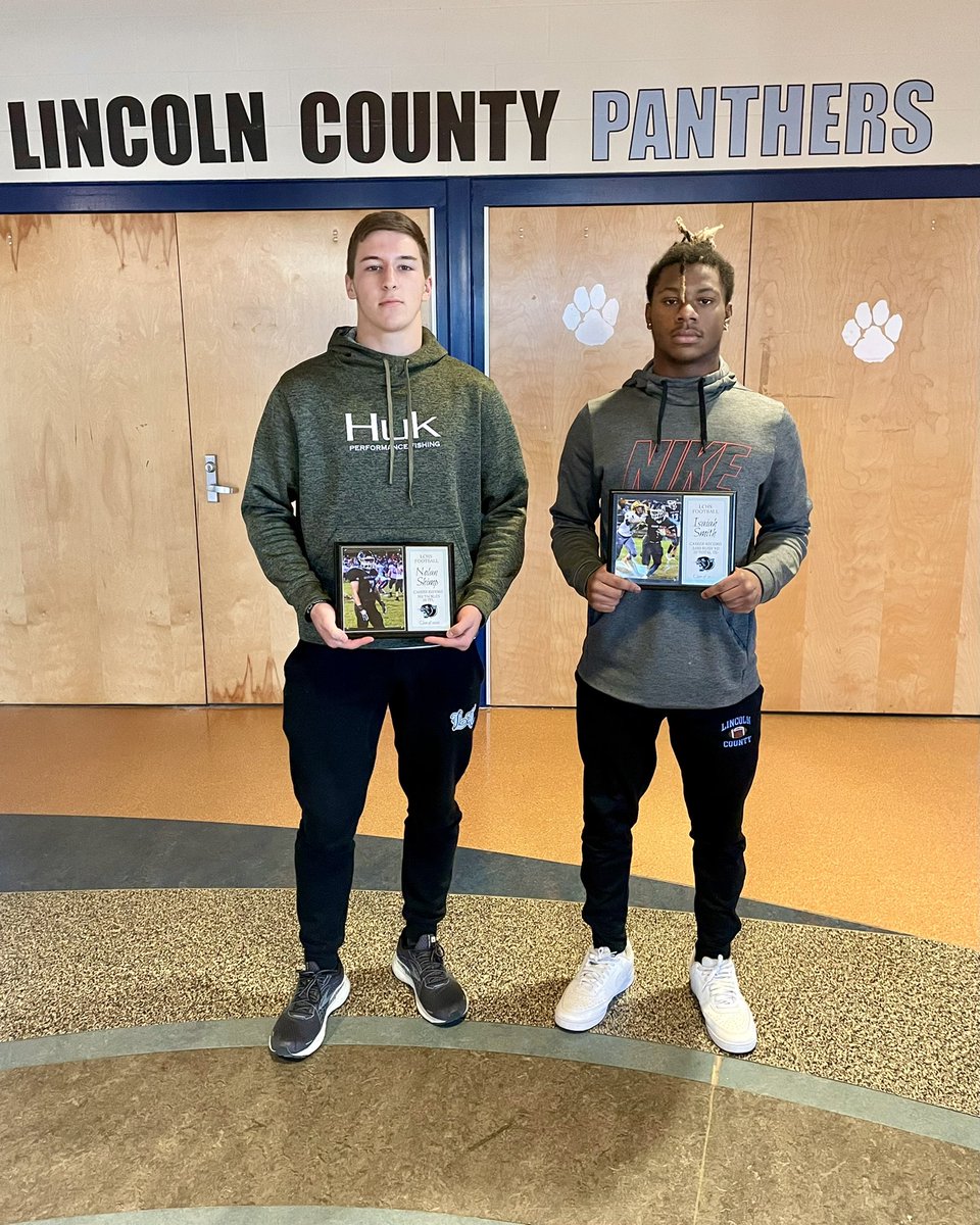 Congratulations @nolancshimp and <a href="/isaiahjsmith_1/">Zay 🛸</a> for breaking these two school records for career at LCHS.  Great football banquet this afternoon. 
Isaiah Smith 3,693 yards - 39 TD’s     Nolan Shimp 362 Tackles