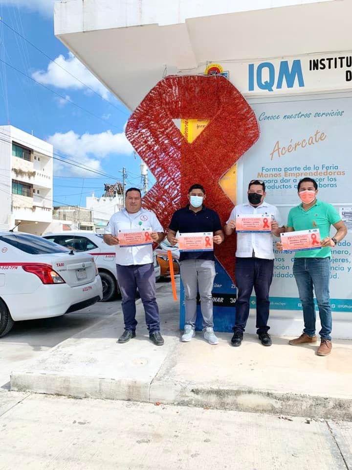 yennylopezqroo's tweet image. 🎗En el IQM delegación #Tulum seguimos realizando acciones encaminadas a generar conciencia y visibilizar la violencia contra mujeres y niñas, por tal motivo el día viernes 26 de noviembre colocamos microperforados a vehículos con el objetivo de llevar el mensaje a más personas.