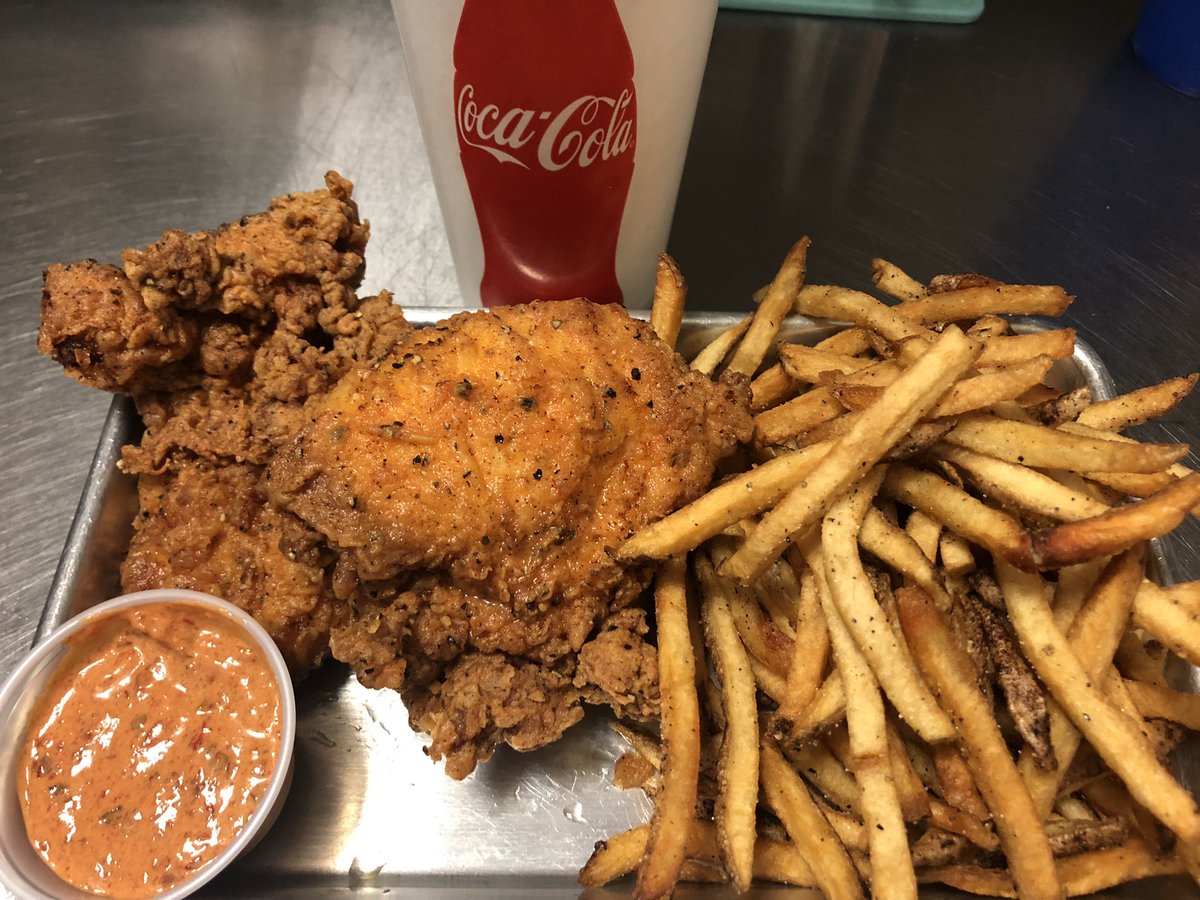 TheCoopPgh's tweet photo. ❄️❄️WINTER HOURS❄️❄️
⏰Wednesday through Saturday 10-7
412-204-7378
Call or place your order online through our website https://t.co/iUYvOSThDy 🍗🧇
We will have some additional closures and early days this month to give our staff well deserved time with family❤️ https://t.co/JIWHezaBf2