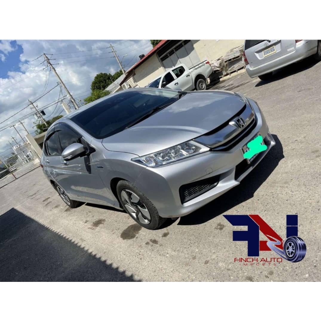 OVER_RICH's tweet photo. Make: Honda Grace HYBRID 
Year: 2015
Colour: Silver 
Interior: Black Fabric 
Mileage: 49k Kilometers 
Cc rating: 1490
Price: 1,875,000 

- 1 LOCAL OWNER 
-FUEL EFFICIENT
-MIRROR INDICATORS
-PUSH BUTTON START
-LOW MILEAGE
Call/Whatsapp 📱 876-791-4014
IG: @finch_auto_imports https://t.co/947kQxZbIw