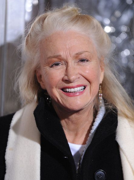 Happy 86th Birthday to Diane Ladd! 