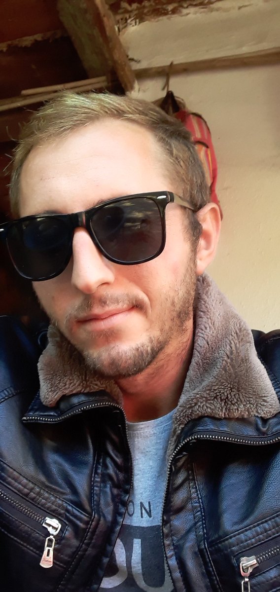 BeciB1's tweet image. 