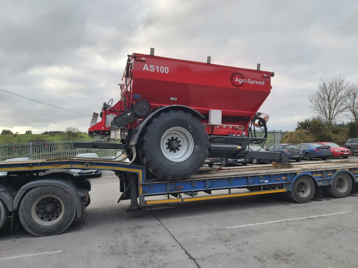 agrispreadirl's tweet photo. Agri-Spread AS100 Land Drive Spreader on it's way to the Netherlands recently. Thanks again to the professional team at importer/distributor ABEMEC. #Abemec #AgriSpread #PrecisionSpreading
https://t.co/hKm0m7PVsb
https://t.co/Pd9ub0M1Lv https://t.co/pcNnGEsICZ