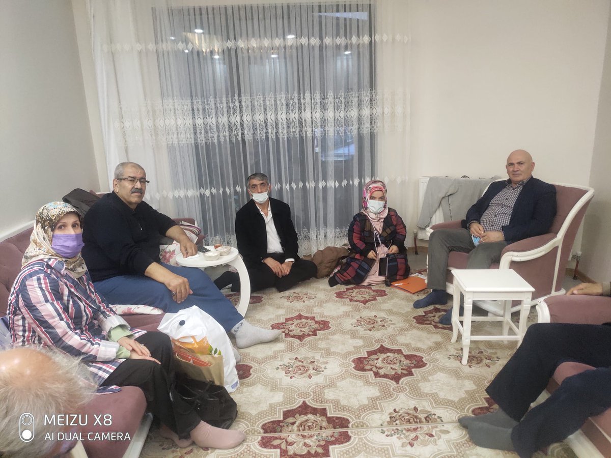 Küçükcekmece Ak parti ilçe Sosyal politikalar Ekm birimi olarak İl sorumlumuzun katılımı ile toplantımızı gerçekleştirdik 
<a href="/RTErdogan/">Recep Tayyip Erdoğan</a> 
<a href="/ackilic76/">Akif Çağatay Kılıç</a> 
<a href="/osmannnurika/">Osman Nuri Kabaktepe</a> 
<a href="/SayimMadak/">Dr. Sevim Sayım Madak 🇹🇷</a> 
<a href="/Nursenornekk/">Nurşen ÖRNEK 🇹🇷</a> 
<a href="/AKIstanbulSPB/">AK Parti İstanbul Sosyal Politikalar 🇹🇷</a> 
<a href="/Akpartikucukce1/">Akpartikucukcekmecesosayalpolitikalar</a> 
<a href="/avrecepsencan/">Av. Recep Şencan</a> 
<a href="/Leyla80023525/">Leyla</a> 
@karadayisaliha 🇹🇷🇹🇷🇹🇷🇹🇷