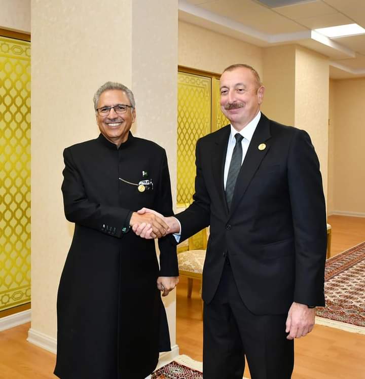 ZamanBajwaa's tweet photo. @PresOfPakistan Dr. Arif Alvi meeting with President of #Azerbaijan, @azpresident Ilham Aliyev, at Ashgabat.
#ECOSummit #PakInECO https://t.co/2cP3k8h0DX