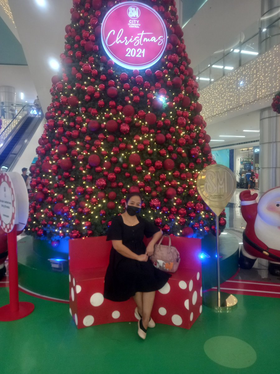 m_barellano's tweet photo. #TogetherAtSM #ChristmaSayaAtSM
@smgapocentral @smsupermalls 🎄 https://t.co/3NAoxEBdwF https://t.co/8eCdVDCzkg