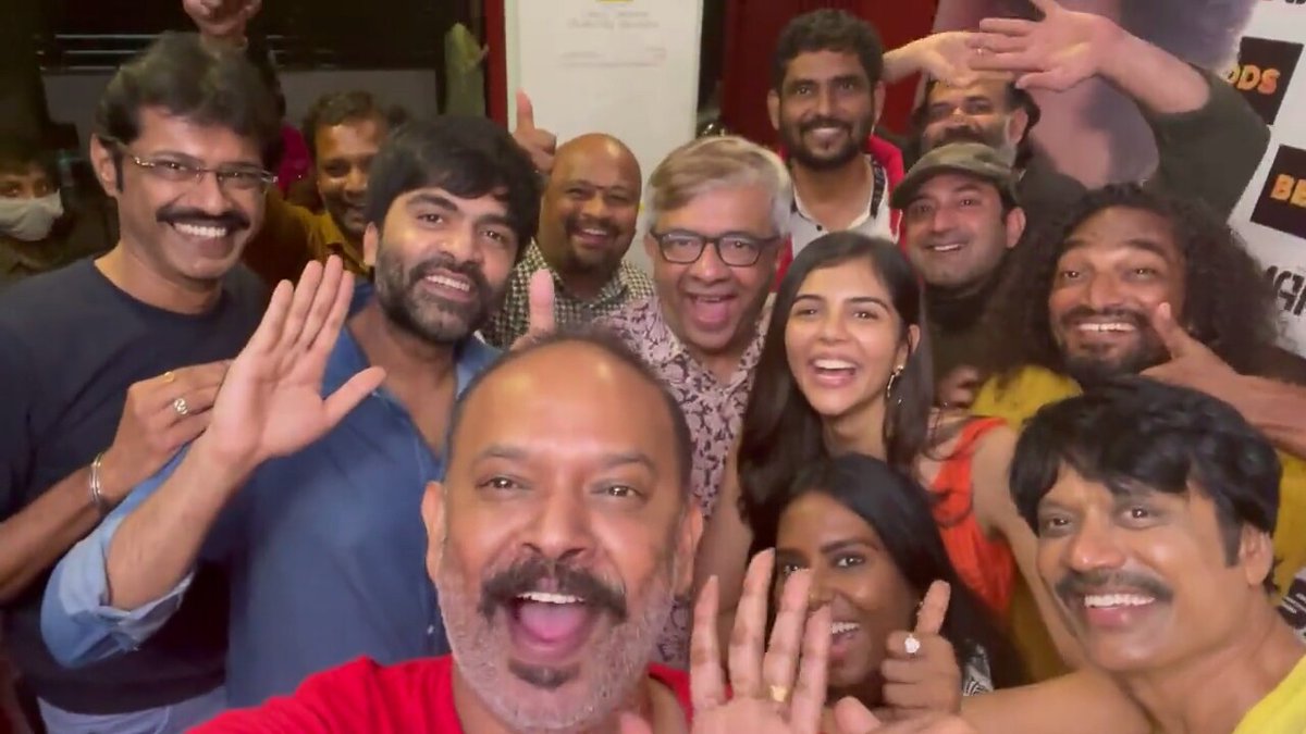 CiniTrends's tweet photo. #Maanaadu Team success Party

Full video 📹 https://t.co/ubqRaH9jam

#MaanaduBlockbuster #STR #SJSuryah https://t.co/RUg4GZnkaP