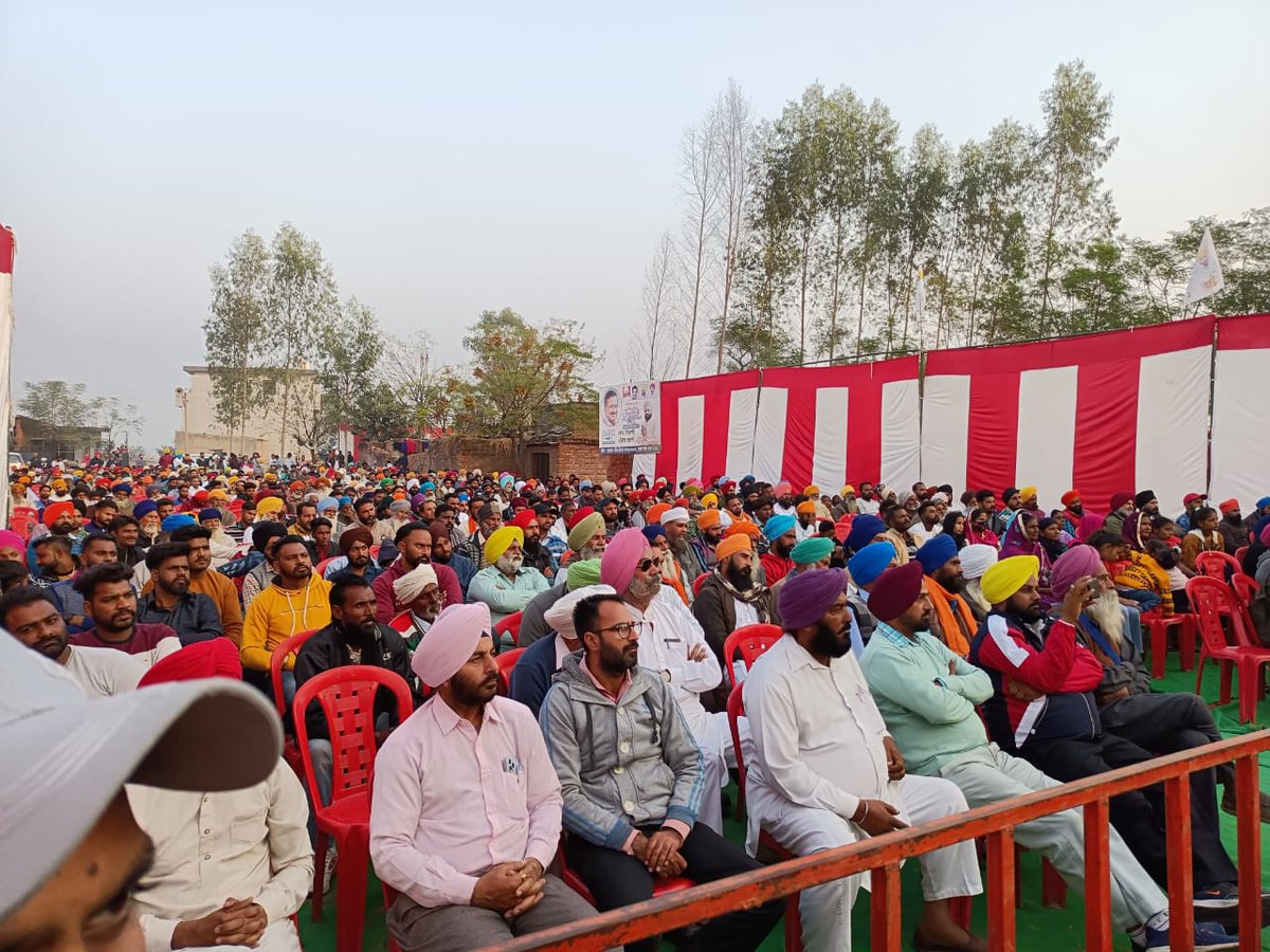 AapAbhishekGaur's tweet photo. ♦️ਗੁਰਦੀਪ ਸਿੰਘ ਰੰਧਾਵਾ ਹਲਕਾ ਡੇਰਾ ਬਾਬਾ ਨਾਨਕ ਵਲੋਂ ਕਰਵਾਈ ਜਨਸਭਾ ਵਿੱਚ ਵਿਸ਼ੇਸ਼ ਤੌਰ ਤੇ MLA ਮਹਿਲਕਲਾਂ ਕੁਲਵੰਤ ਸਿੰਘ ਪੰਡੋਰੀ ਪਹੁੰਚੇ!
♦️ਜਿਲ੍ਹਾ ਪ੍ਰਧਾਨ ਕਸ਼ਮੀਰ ਸਿੰਘ ਵਾਹਲਾ,ਪ੍ਰੀਤਮ ਬੱਬੂ,ਸੂਬੇਦਾਰ ਕੁਲਵੰਤ ਸਿੰਘ 
♦️ਫਤਹਿਗਡ਼੍ਹ ਚੂਡ਼ੀਆ ਤੋਂ ਹਲਕਾ ਇੰਚਾਰਜ ਬਲਬੀਰ ਸਿੰਘ ਪਨੂੰ ਨੇ ਸ਼ਿਰਕਤ ਕੀਤੀ
@ArvindKejriwal @AAPPunjab https://t.co/WyRh3WYKrl