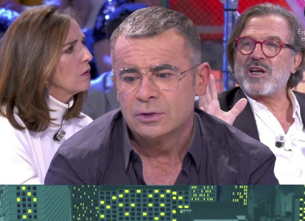 Cotilleoss's tweet photo. Lo que NO se vio en 'Sábado Deluxe' del enfrentamiento entre Pepe Navarro, Paloma García Pelayo y Jorge Javier Vázquez: el futuro incierto de la colaboradora https://t.co/rRGkbJg504 #cotilleoss #prensarosa https://t.co/UAyX0uP6uL