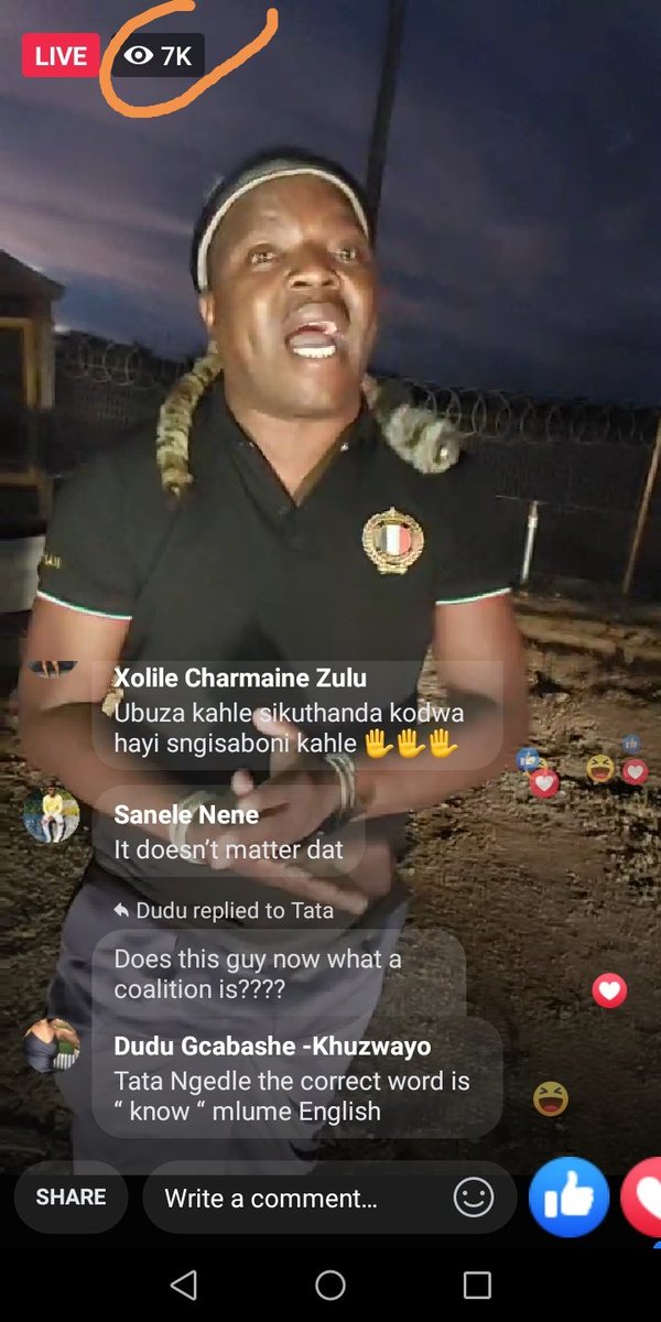 Bongani35695773's tweet photo. The President has spoken 'Can we enjy our December' Siyabonga. @insightfactor @MveshezaJr @SABreakingNews @TheStar_news  As we wait For Doti Rubbish Ka 8 🚶‍♂️🚶‍♂️ #Notolockdown https://t.co/ql99xuJKSf