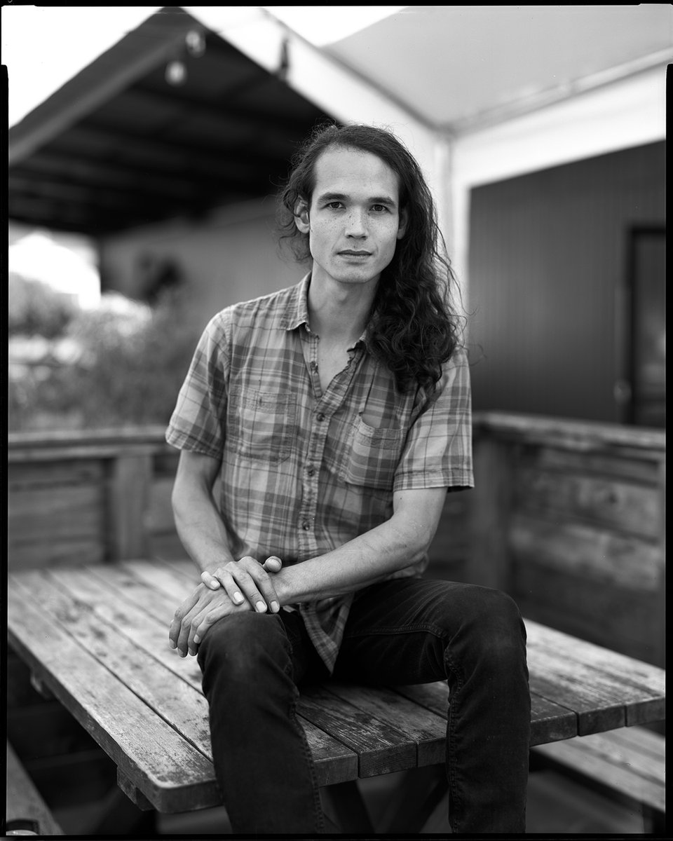 nomadicphotoark's tweet photo. Anthony is an old friend of Adam's. We photographed him outside of the restaurant where they both worked in Seattle.
#nomadicphotoark #largeformatphotography #blackandwhitephotography #shootfilmbenice #believeinfilm #portraitofus #photography https://t.co/MCZQBJFDe6