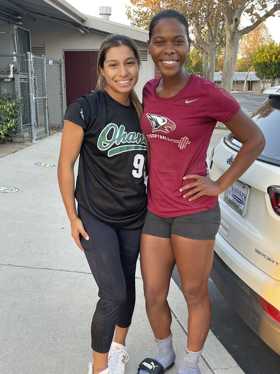 Working hard with BB Bates.(formal UCLA Player) She is a positive, successful role model. She know what it takes to accomplish success on softball field.