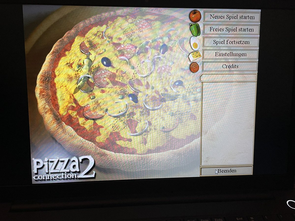 lottalynx's tweet photo. Ich habe wieder einen Retroanfall 😂 Der Download riecht aber leider nicht so gut wie die CD damals. #PizzaConnection2 https://t.co/xzPoERJ9LR