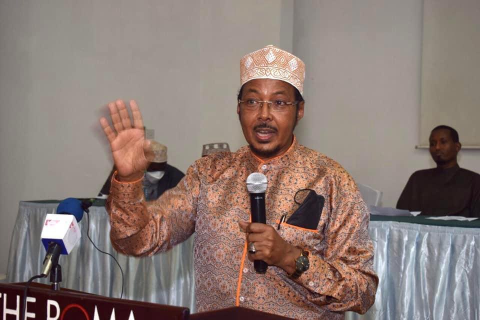 HonBashane's tweet photo. In attendance were, Wajir Governor Ahmed Ali Muktar, Deputy Governor Hashim Musa, MPs Hon Adan Keynan, Hon Bashir Abdullahi, Hon Ahmed Kolosh, MCAs, Aspiring politicians among others. 

May Allah bless all those contributed to this important project. https://t.co/66gczSllGS