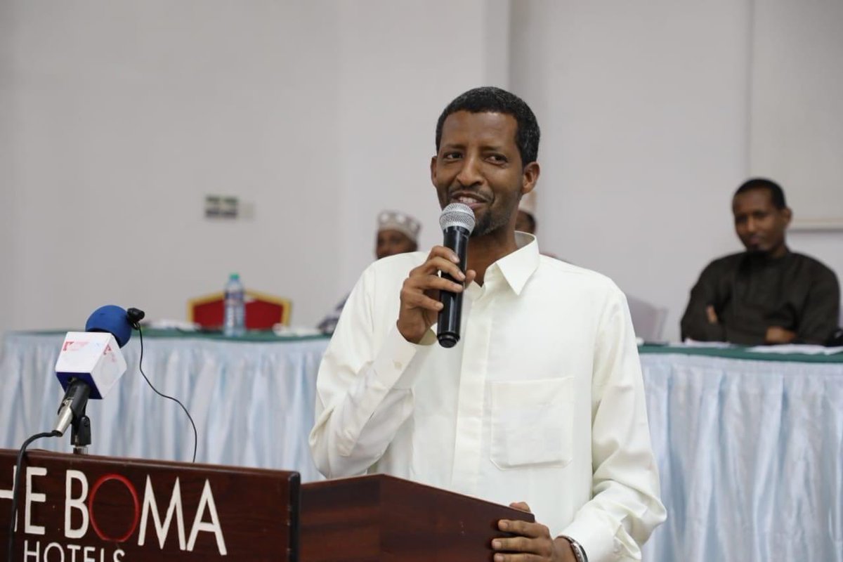 HonBashane's tweet photo. In attendance were, Wajir Governor Ahmed Ali Muktar, Deputy Governor Hashim Musa, MPs Hon Adan Keynan, Hon Bashir Abdullahi, Hon Ahmed Kolosh, MCAs, Aspiring politicians among others. 

May Allah bless all those contributed to this important project. https://t.co/66gczSllGS