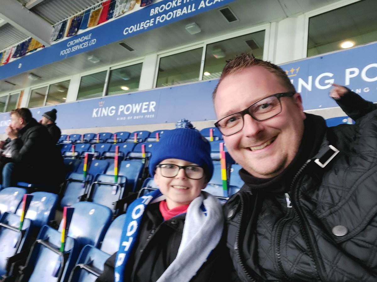 Great <a href="/LCFC/">Leicester City</a> result, didn't manage to get a pic with <a href="/vardy7/">Jamie Vardy</a> but his 2 goals more than made up for it!!