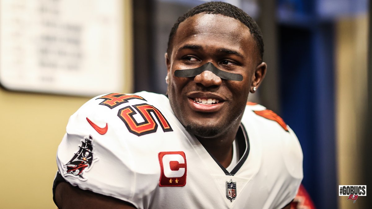 Buccaneers's tweet image. Time to give it everything we've got.

#GoBucs