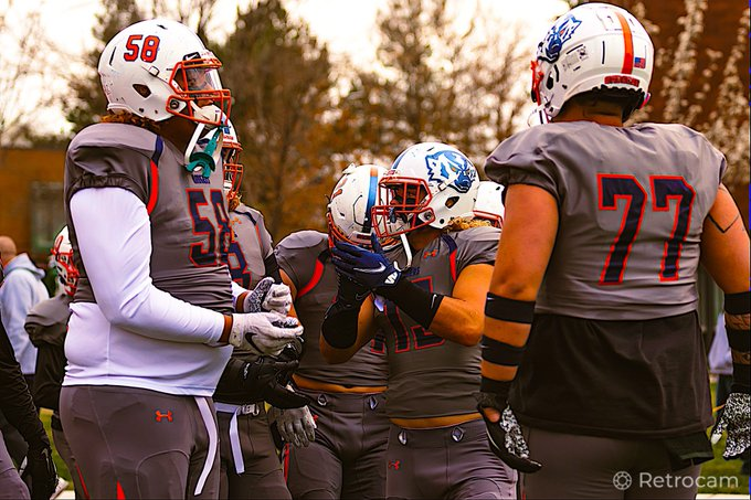 🚨🚨Send me your FILM🚨🚨
If you're interested in joining a top-4 program that regularly gets guys out to D1 programs then drop that film below! I'M LOOKING FOR CLASS OF 2022 ONLY!