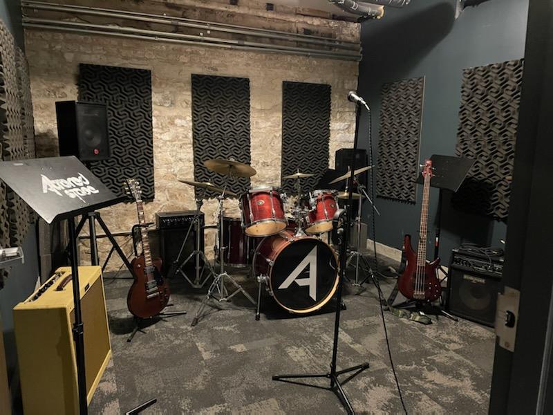 AlteredStage's tweet image. Recording Session UPDATE / Reggies Dec Gig REHEARSAL WEEK / Club SPACES - mailchi.mp/alteredstage/r…