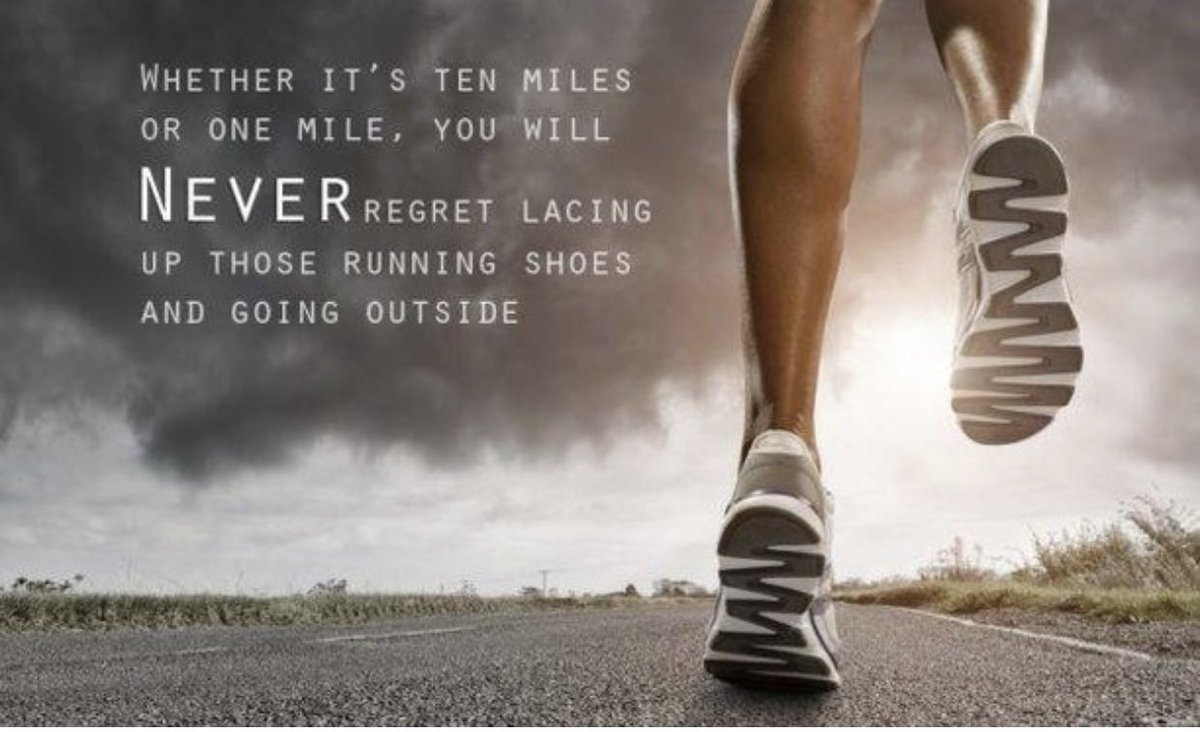pvi_track's tweet photo. Happy Sunday Panthers - today is a gorgeous day for a training run! Take advantage of the mild weather while we have it. 🖤💛🐾☀️🍂 #TeamPVI #PerfectRunningWeather https://t.co/faNjjkeduS