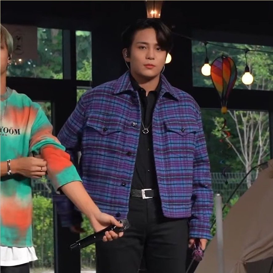 ؘ (@cjongholooks) on Twitter photo 