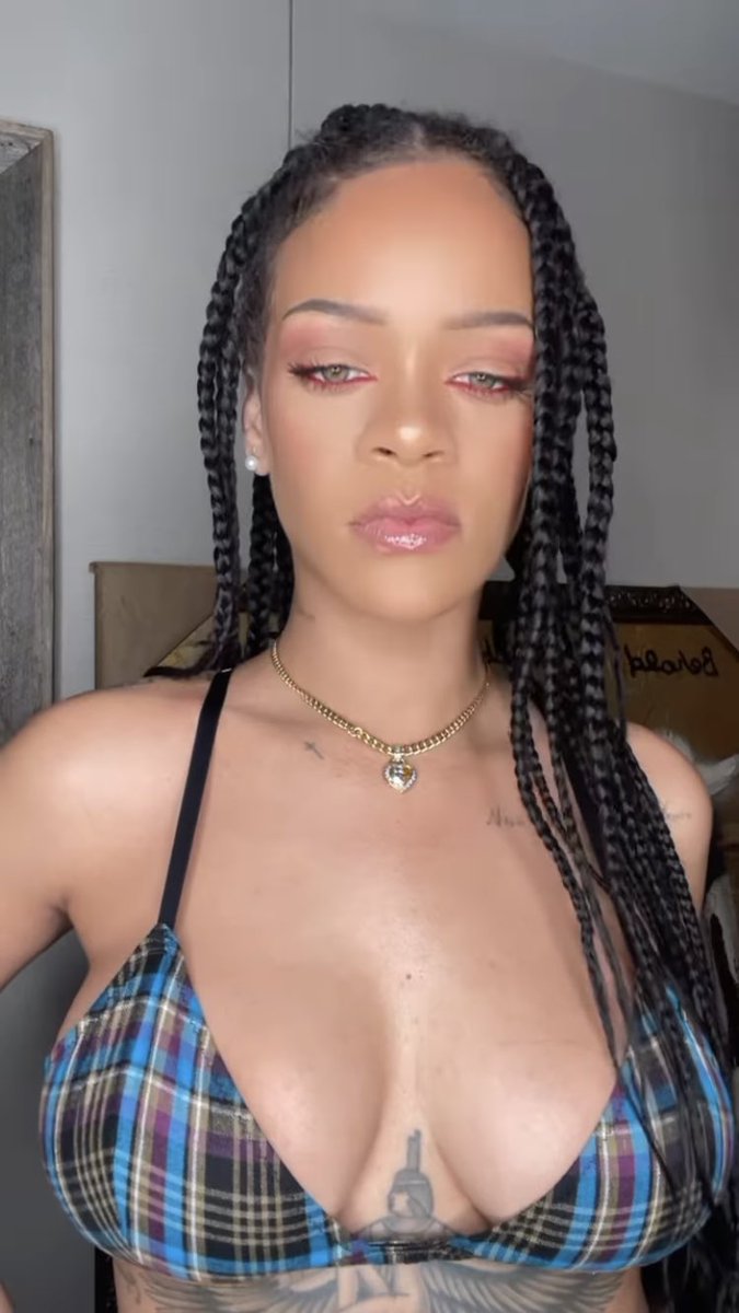 AMNZ1NG's tweet photo. DAMN! Asap Rocky is a lucky man https://t.co/Iayb4B7uEk