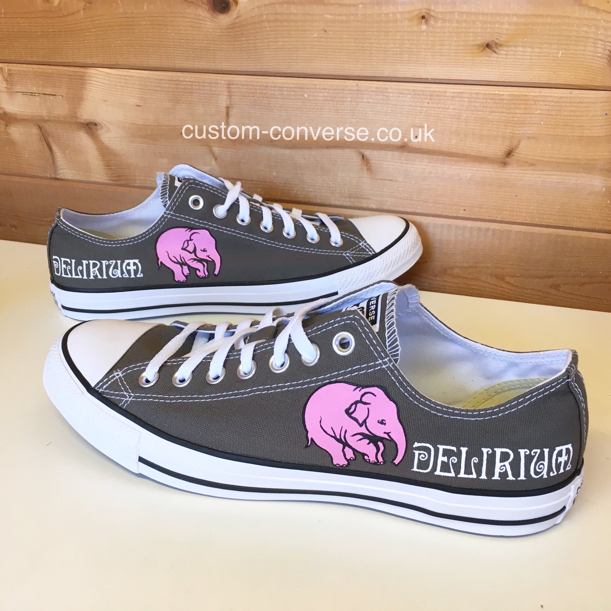 Custom Converse on "A great unique Christmas gift for of @Deliriumbrewery beer! 💕🐘 https://t.co/W9QMr0awxX" / Twitter