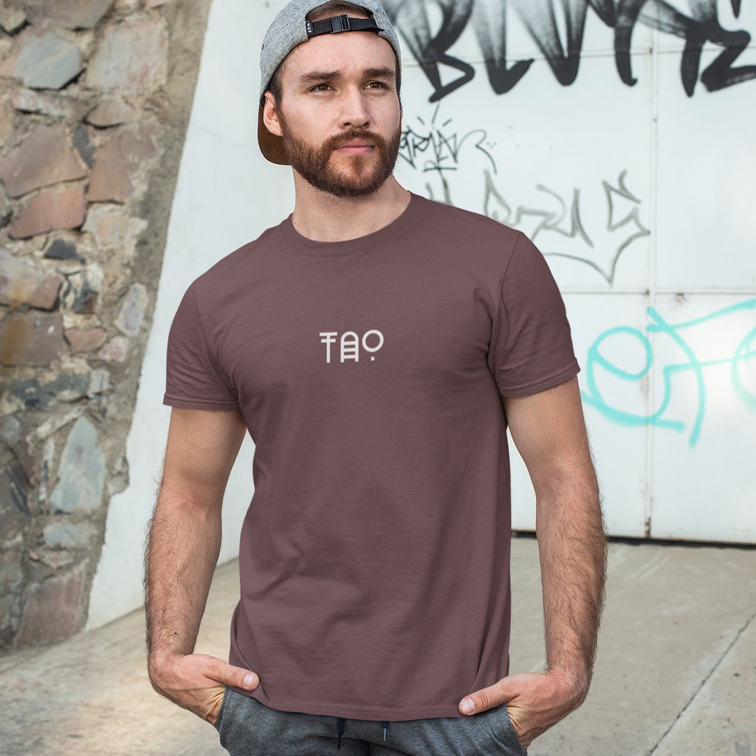 Keep TAO close to your heart with our signature tee from the Core Collection I 

-

#organicclothing #organicfashion #veganclothing #sustainableclothing #sustainablebusiness #veganfashion #veganbusiness #organicmaterials #streetwearuk #menswear #unisexclothing #ukbusiness #winter