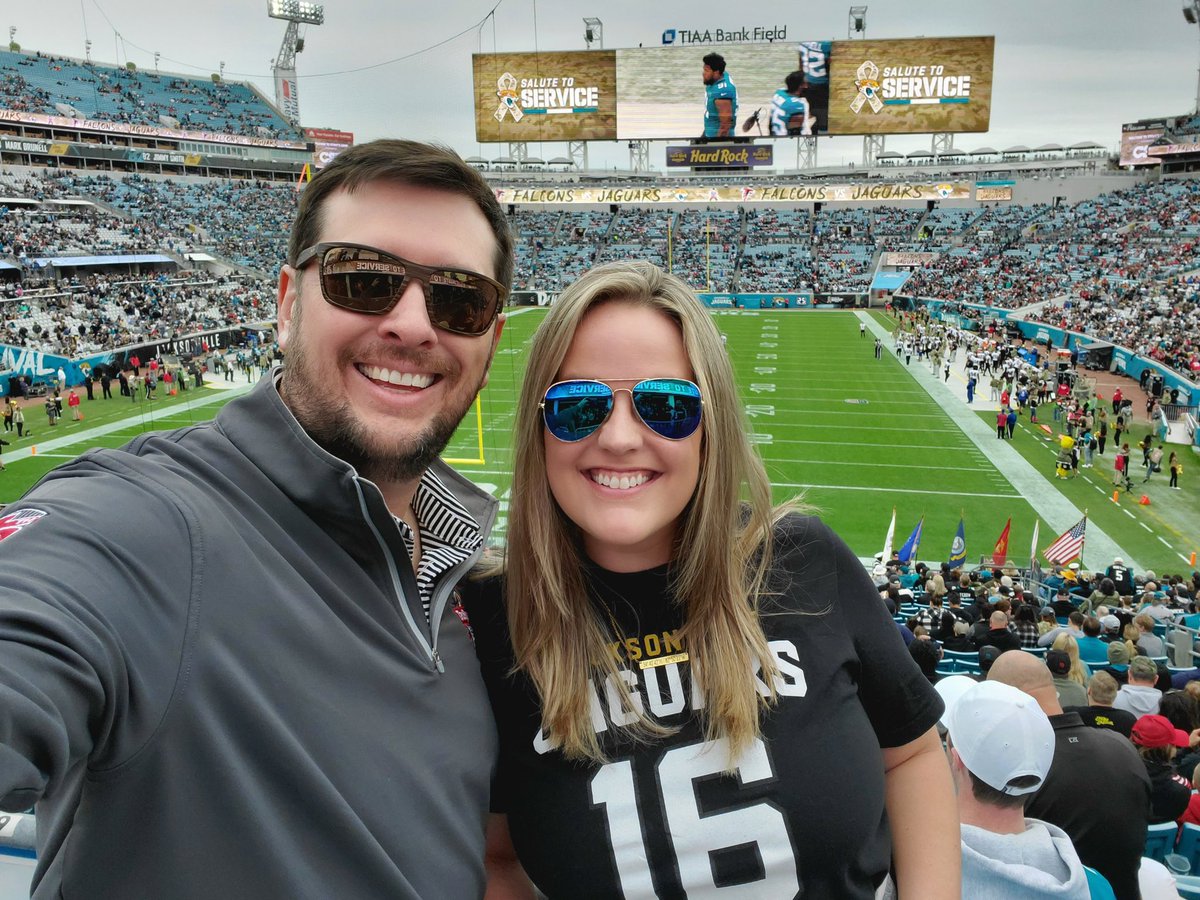 joflo89's tweet photo. #DUUUVAL https://t.co/EDrUom6LSB