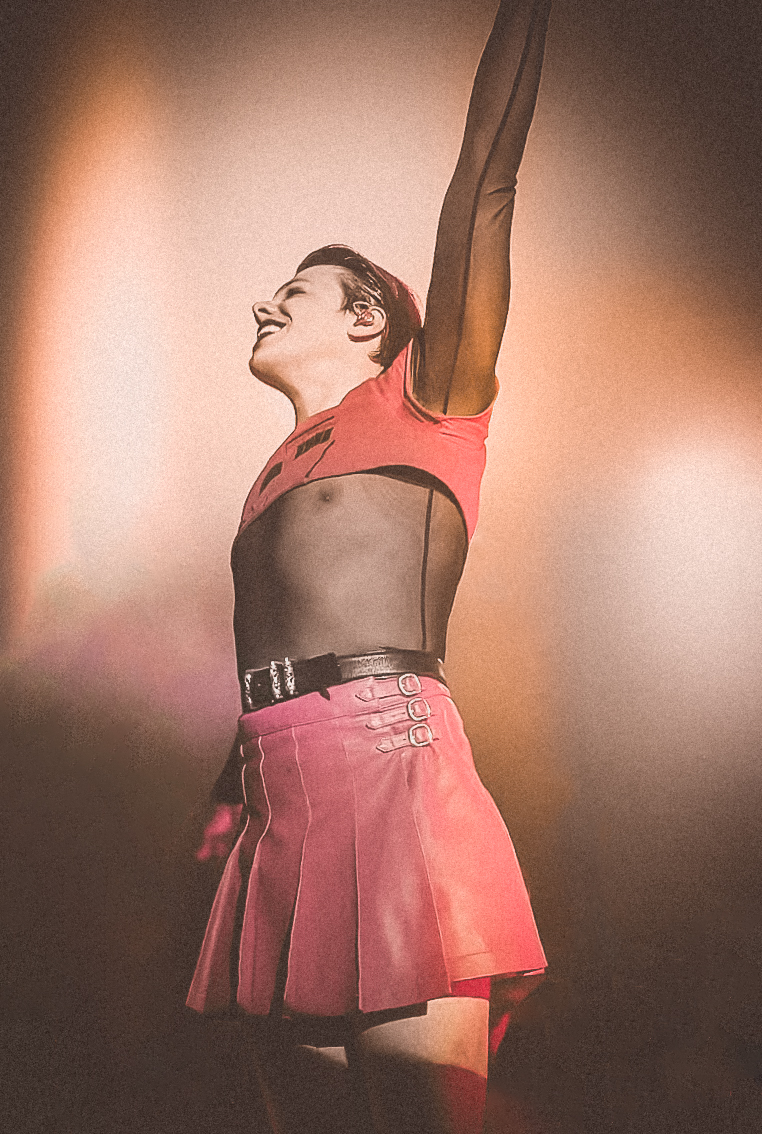 _lxprivx_'s tweet photo. now this... this is the shot. 
@yungblud https://t.co/vIRTe9kCts