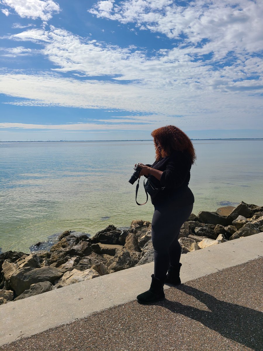 kmbombshell's tweet photo. Pose for the camera, now flick-flick. 📸 #fashionphotography #fashionphotographer #travelphotographer #tampaphotographer #miamiphotographer #floridaphotographer #kmbombshell #fitnessphotographer #beachvibes #ocean https://t.co/72APPr2UIp