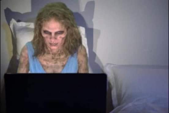 H O D A D 👽 (@moodlessfreak) on Twitter photo Me doing my homework at 1 in the morning because I chose to be happy all afternoon Me doing my homework at 1 in the morning because I chose to be happy all afternoon