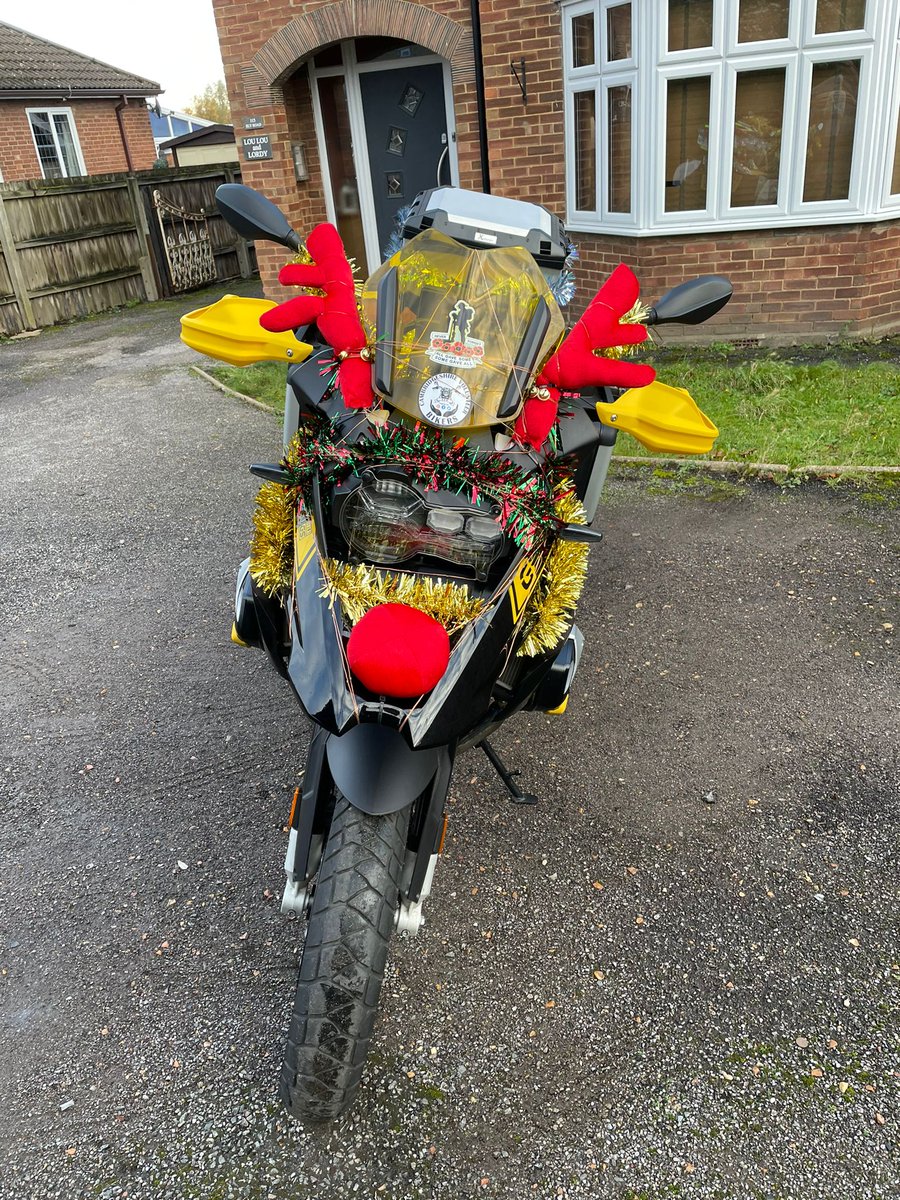 cambsvolbikers's tweet photo. Who'd have thought that the S in GS stood for sleigh. Nice work Stefan 👏 
#gtmincepierun2021 https://t.co/2Oqotl5jEg