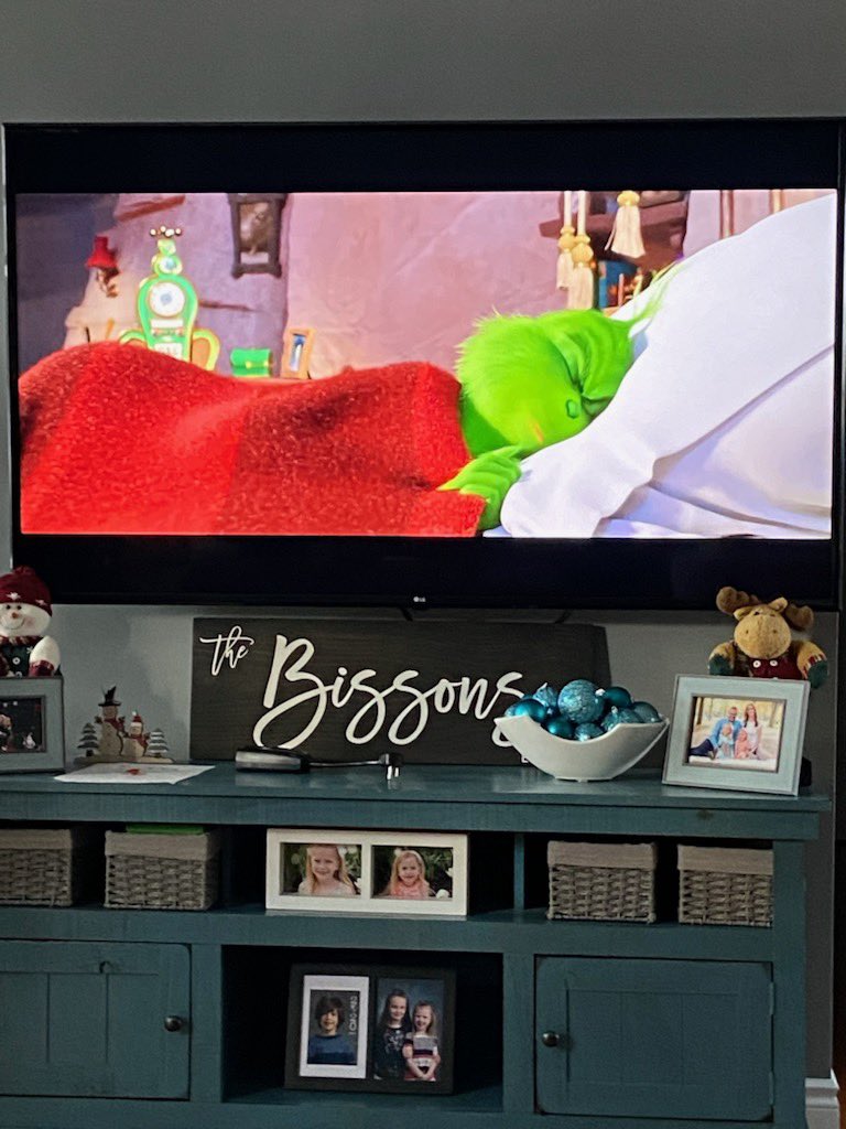 Scott Bisson (@scottwbisson) on Twitter photo Enjoying The Grinch for family movie night #movieweekend <a href="/GlenwoodGriffin/">Glenwood Griffins</a> <a href="/GriffinCouncil/">Glenwood School Council</a> Enjoying The Grinch for family movie night #movieweekend <a href="/GlenwoodGriffin/">Glenwood Griffins</a> <a href="/GriffinCouncil/">Glenwood School Council</a>
