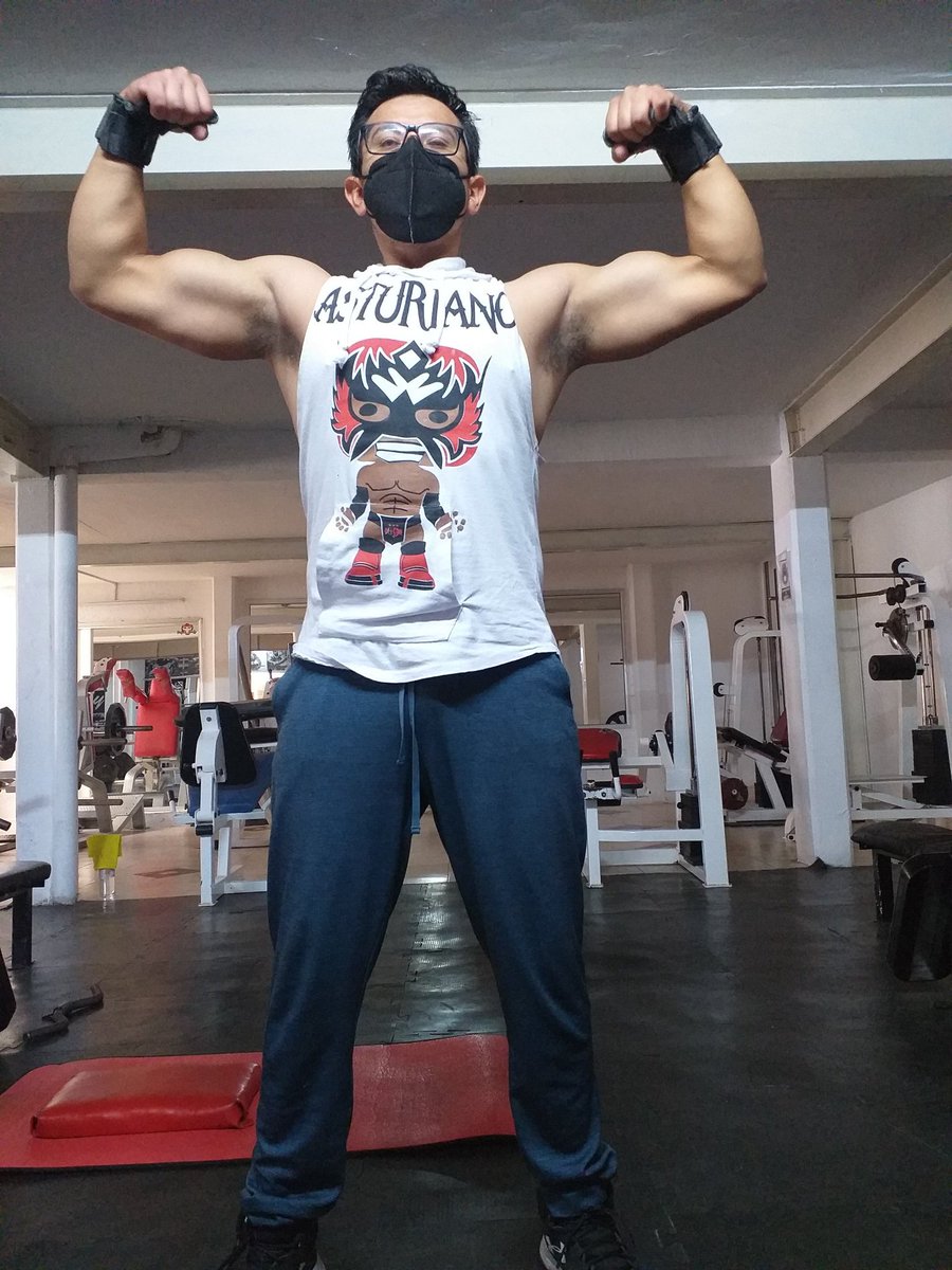 JL_Cuenca's tweet photo. Domingo de romper fibras musculares #Fitheraphy #FisioGym #PerfectBodyGym #FisioLuchaLibre https://t.co/3oP3wjuotl